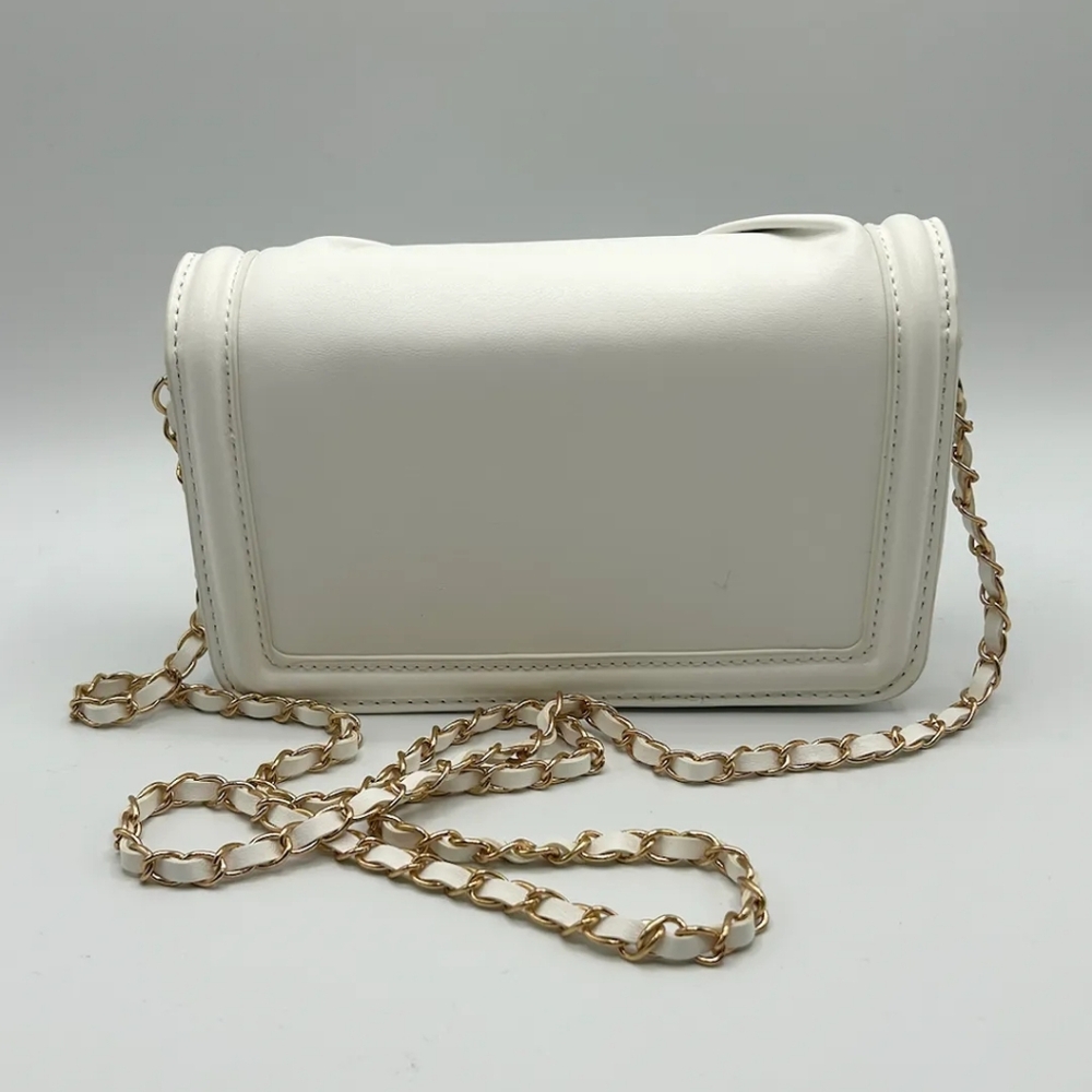 Badgley Mischka Pleated Crossbody NWT - Picture 2 of 9